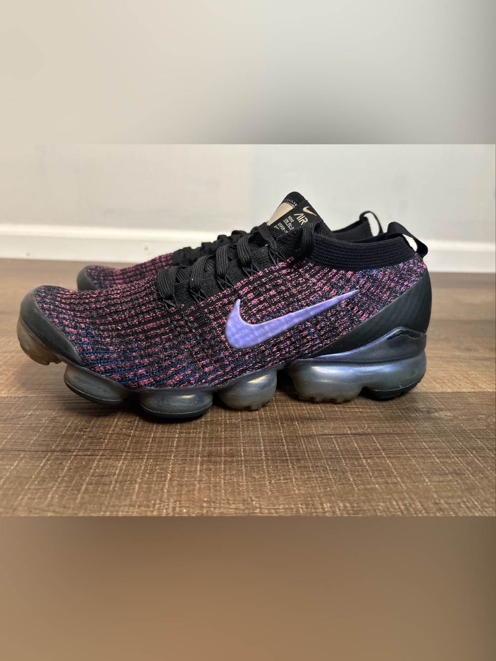 Nike AJ6900-007 Air Vapormax Flyknit 3 Shoes Laser Fuchsia Sneakers Mens Sz 10